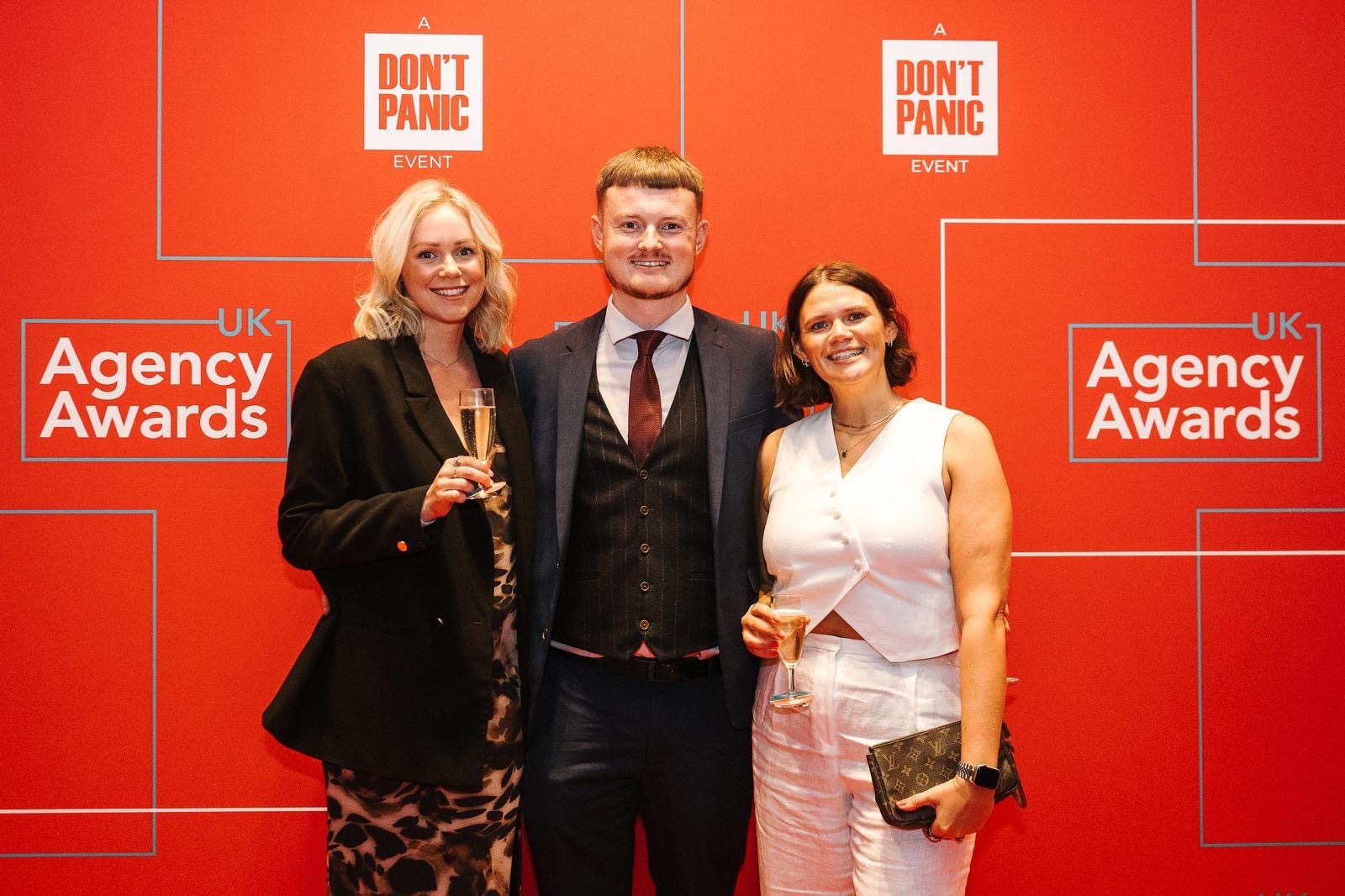 30855798 5A40 4071 A593 2Ae17ce9d065